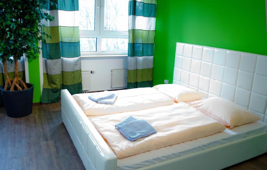 Hostel Nanina Gröbenzell Rum bild
